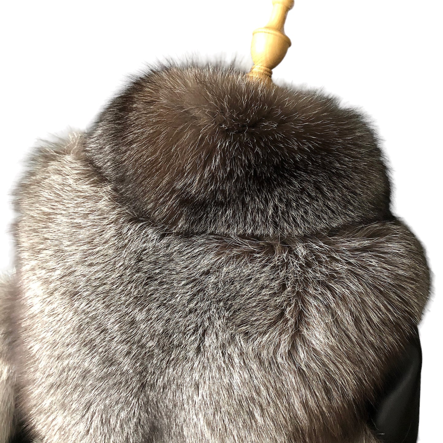 FROST LEATHER JACKET