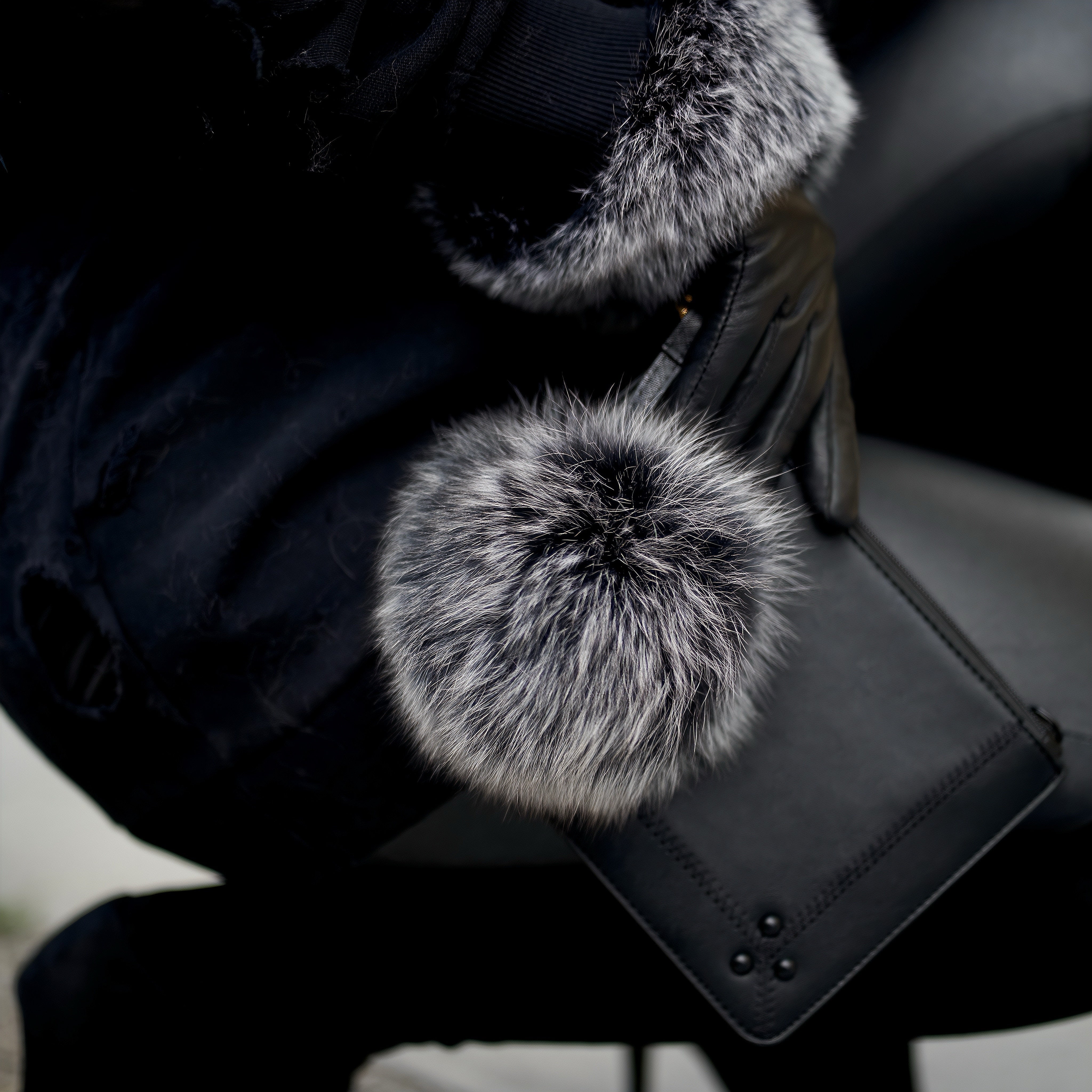 FUR BALL KEY-RING