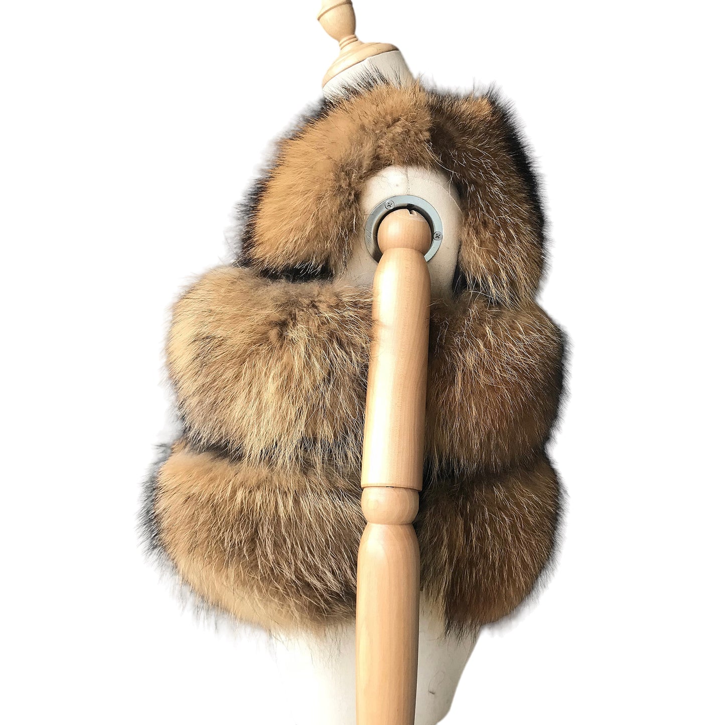 CLASSIC CROPPED RACCOON FUR GILET