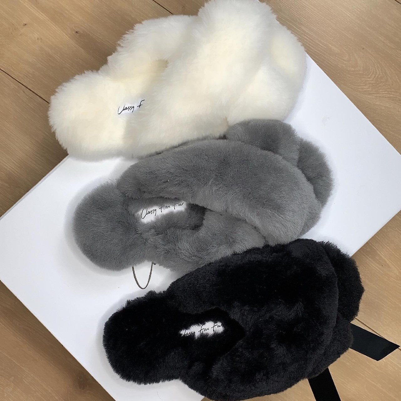 COSY CROSSOVER SLIDES